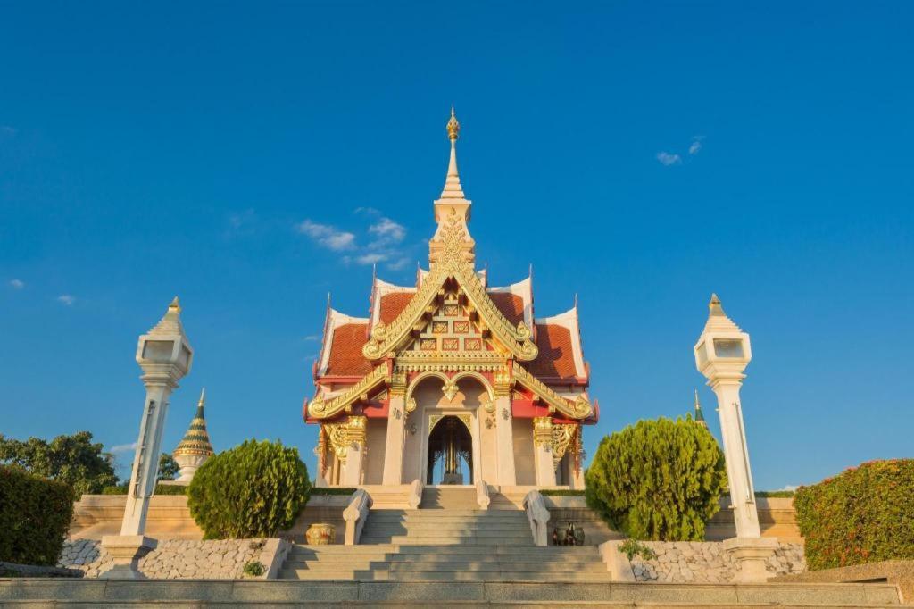 Veethara Boutique Hotel Udon Thani Ngoại thất bức ảnh
