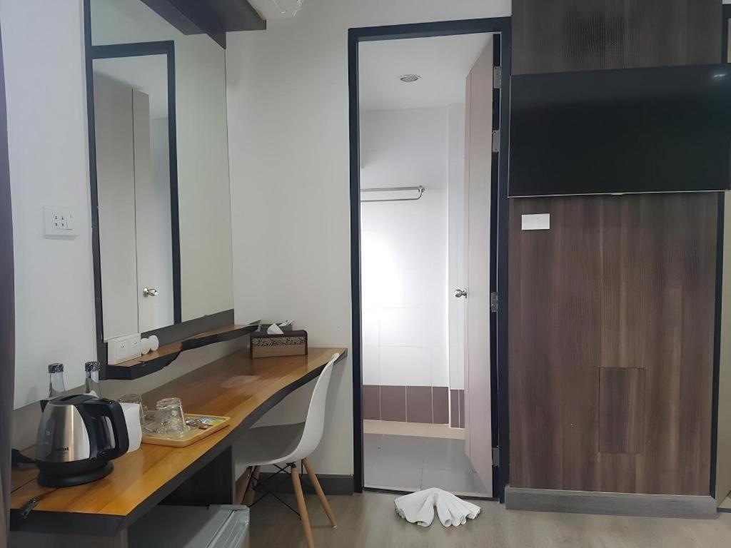 Veethara Boutique Hotel Udon Thani Ngoại thất bức ảnh